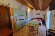 Bilocale CENTESIMINO con cucina divano letto per due, camera matrimoniale e bagno - Bauernhof La Sabbiona