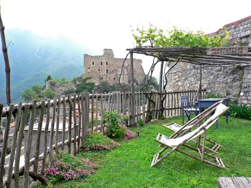 Antico Melo - Castelvecchio di Rocca Barbena