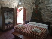 Camera dei Todeschini - Agritourisme Castello di Belforte